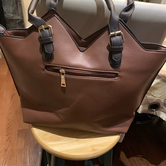 KMO tote bag, brown,18x12, multiple pockets on the inside. Never used, like new - Picture 2 of 3